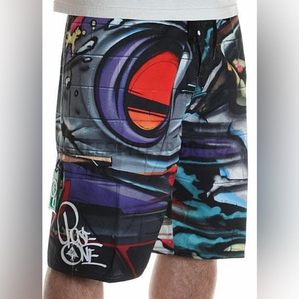 LRG Black and Gray Board Shorts size 38